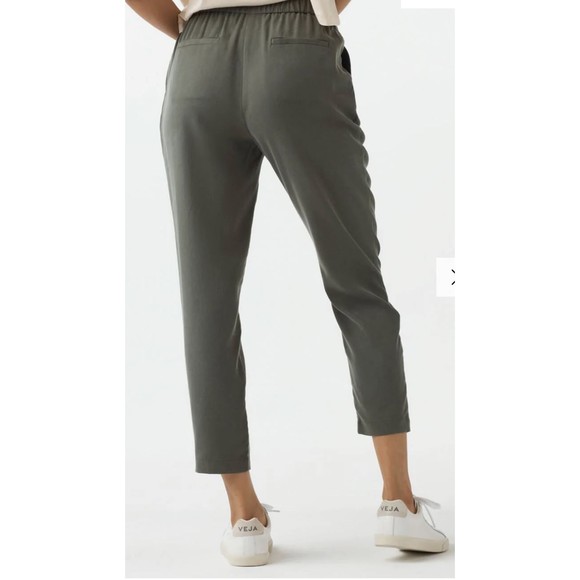 VETTA The Tencel Tapered Pants High Waisted Elastic Waist in Olive - Picture 5 of 13